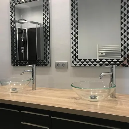 아파트 Terrasse Dans Palace Centre *