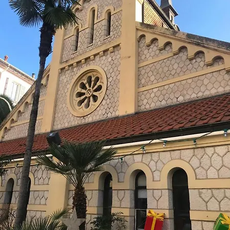 Terrasse Dans Palace Centre 아파트 *